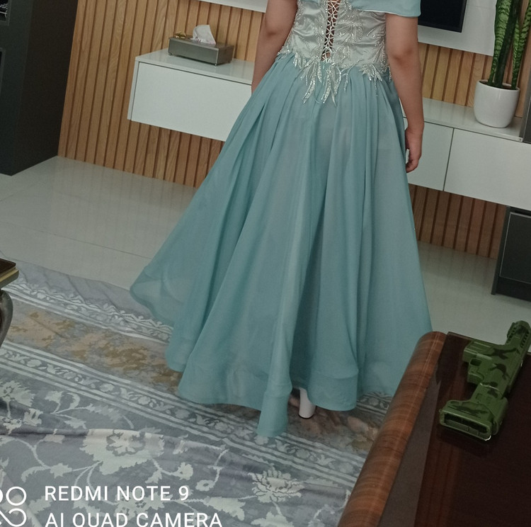 لباس شب بلند