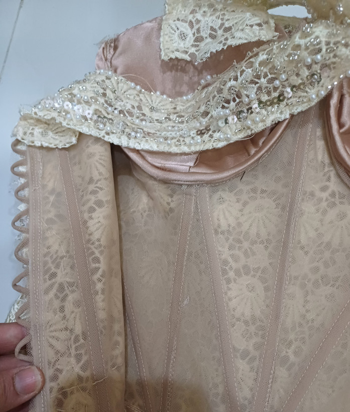 لباس مجلسی گیپور زنانه