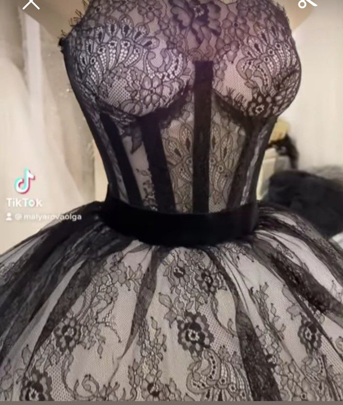 لباس شب ترند ۲۰۲۵